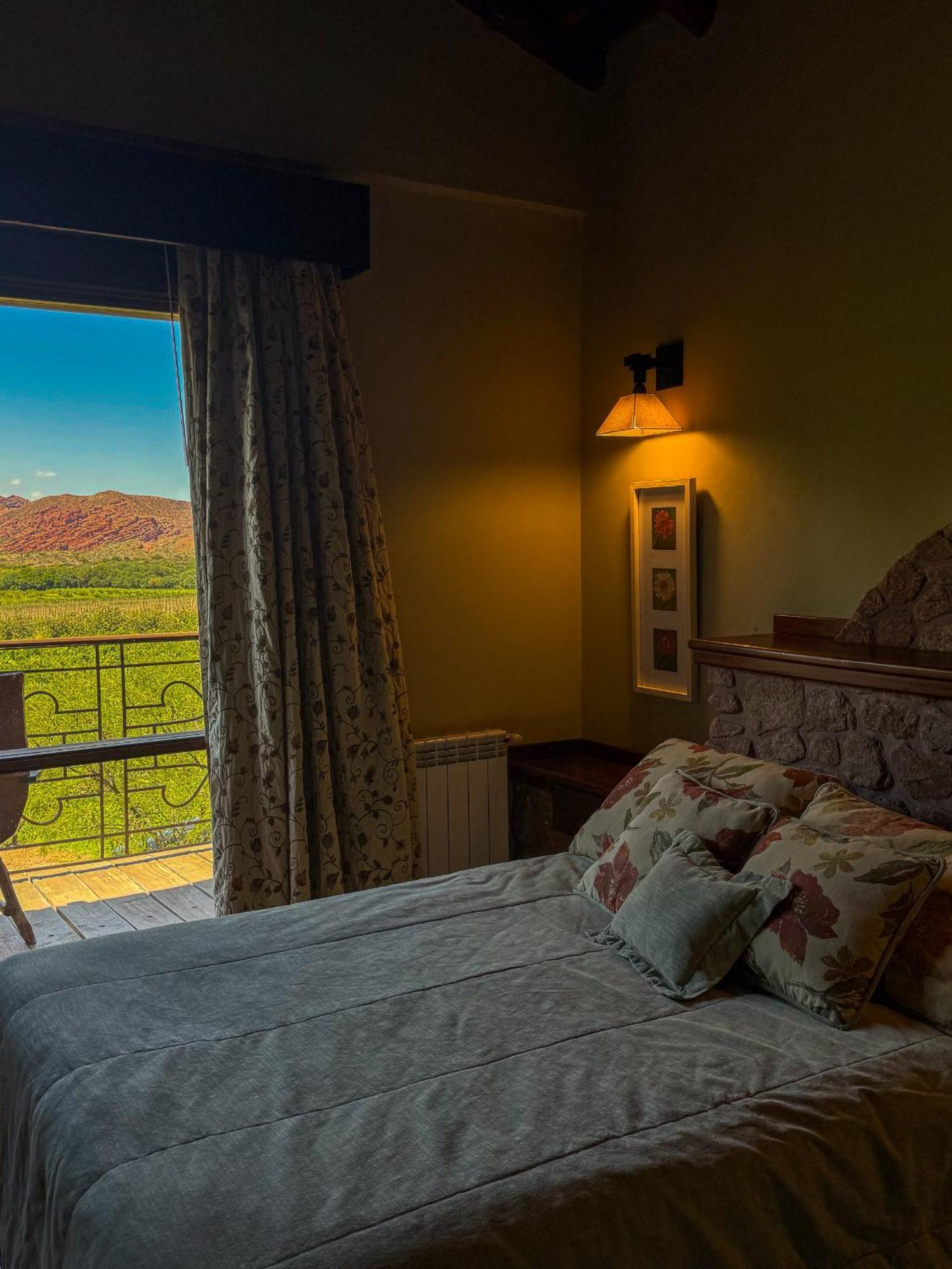 La Casa De La Bodega - Wine Boutique Hotel カファヤテ エクステリア 写真