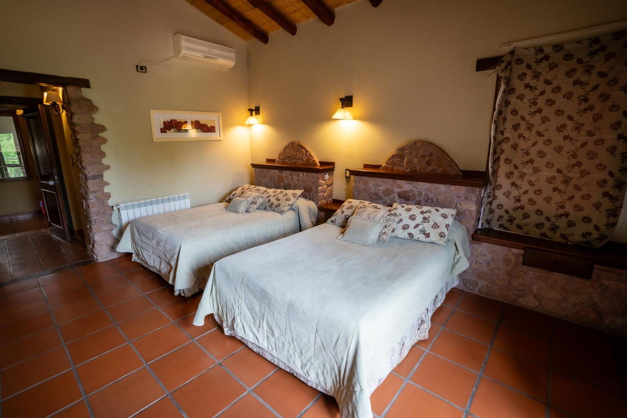 La Casa De La Bodega - Wine Boutique Hotel カファヤテ エクステリア 写真