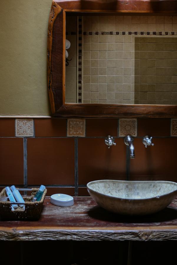La Casa De La Bodega - Wine Boutique Hotel カファヤテ エクステリア 写真