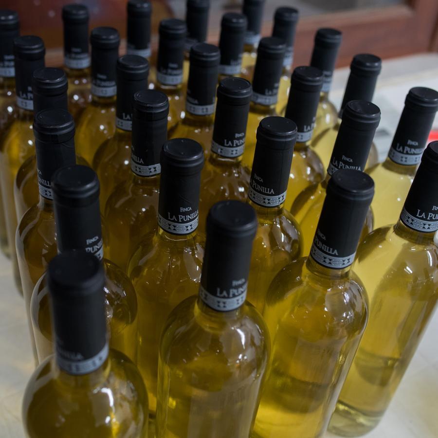 La Casa De La Bodega - Wine Boutique Hotel カファヤテ エクステリア 写真